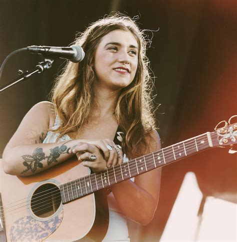 Sierra farrell - Musical Vagabond Sierra Ferrell Explains Charming”Past Life” Sound (INTERVIEW) It’s so tough to pin down what Sierra Ferrell musically sounds like as her songbook is as nomadic as her true story. After years of living in her van and busking on the streets of New Orleans and Seattle, Ferrell moved to Nashville and started landing gigs ...